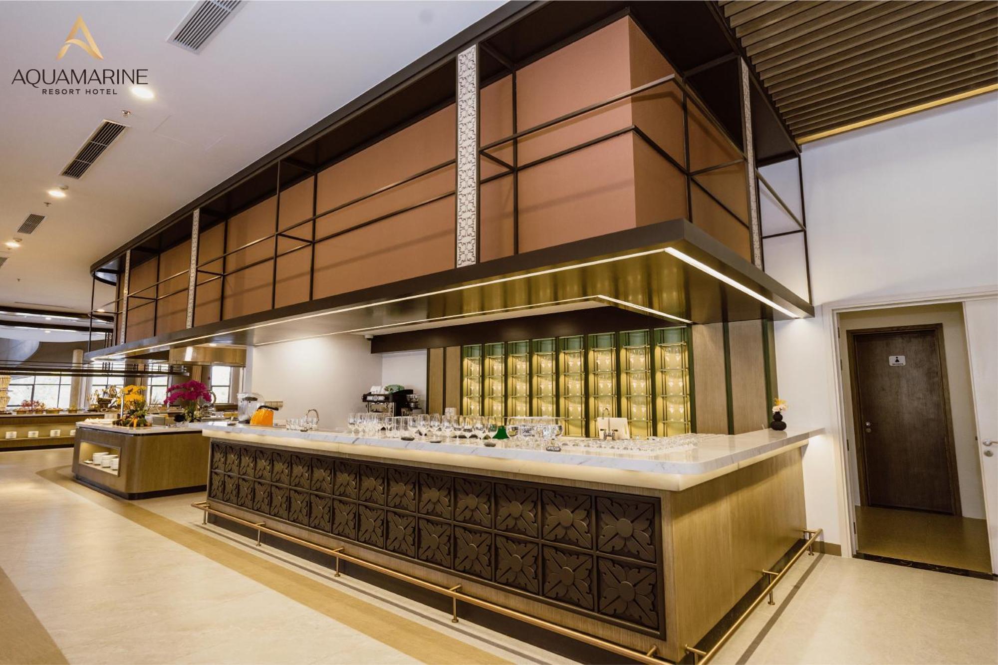 Aquamarine Beachfront Resort & Spa Cam Ranh Extérieur photo
