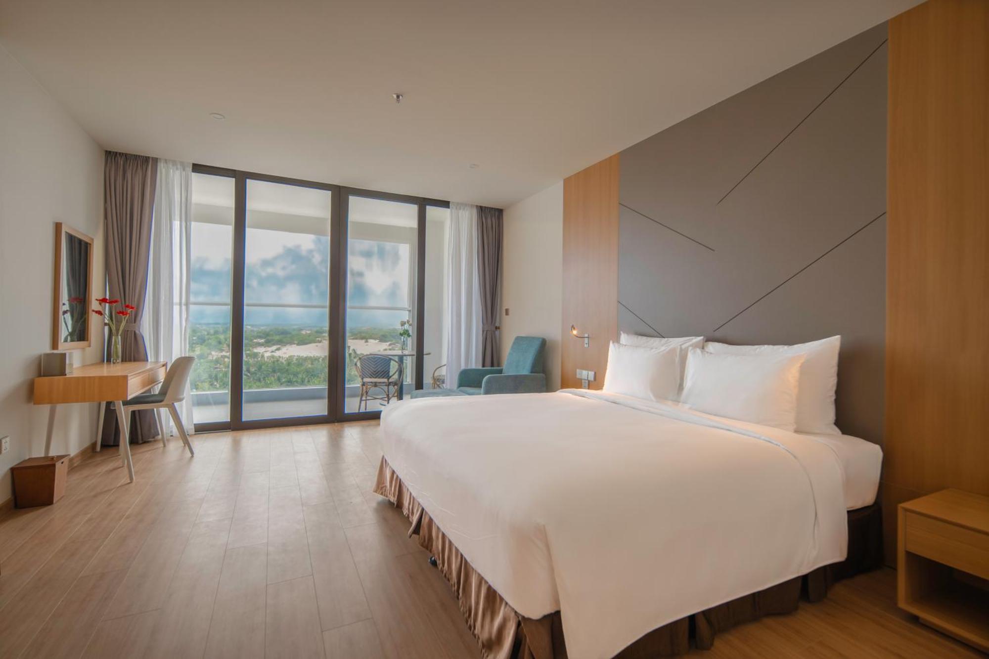 Aquamarine Beachfront Resort & Spa Cam Ranh Extérieur photo